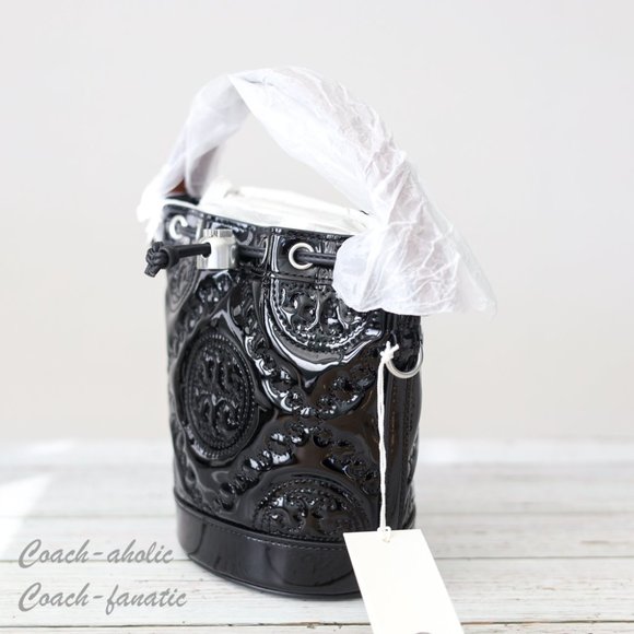 NWT Tory Burch Mini T Monogram Puffy Patent Leather Bucket Bag Crossbody Black - Picture 8 of 12